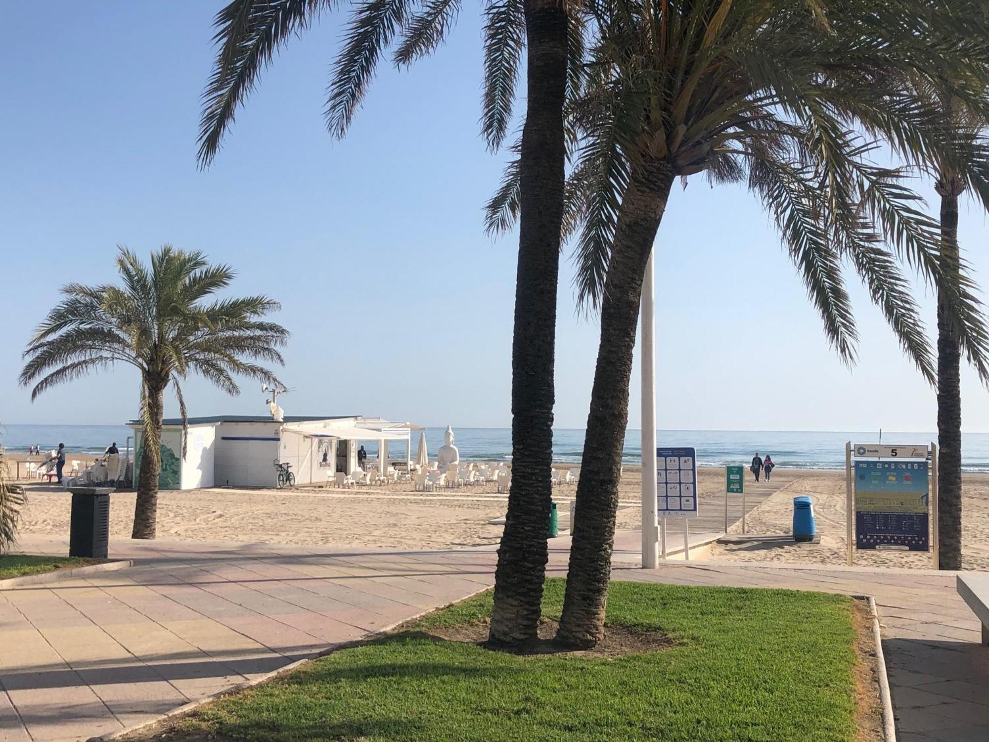 Playa De Gandia 1Ere Ligne El Galeon Apartment Ngoại thất bức ảnh